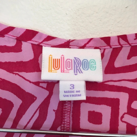 LuLaRoe Bianca Pink Printed Kimono  - NWT - Picture 3 of 6